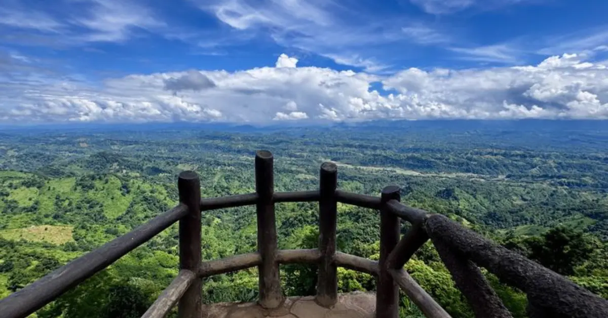শীতের ভ্রমণে বান্দরবানের পাহাড়ি সৌন্দর্য